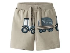 Sandfavede sweatshorts med traktorprint og bindebånd fra Name It 13247016 pure cashmere